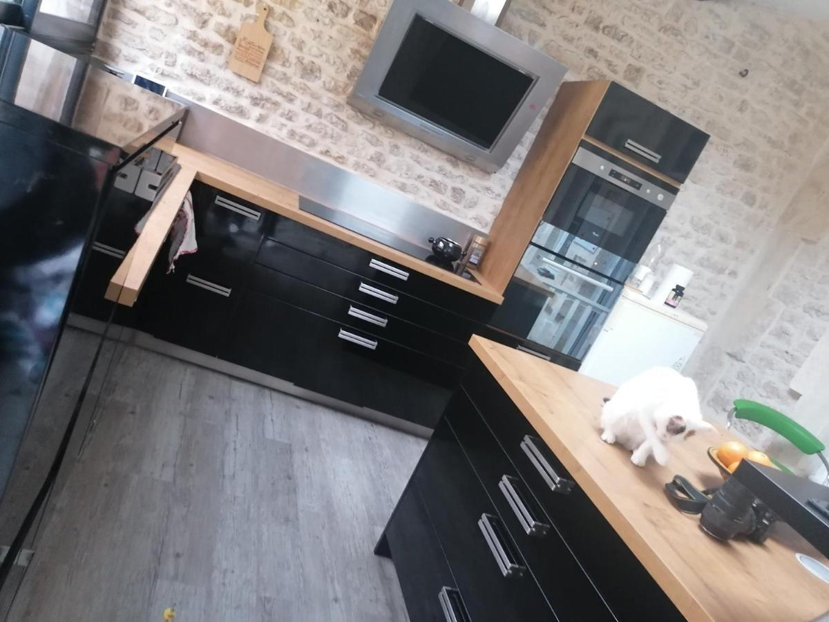 Belle Chambre D'Hote Pour 2 A 4 Personnes Apartment Chef-Boutonne Exterior photo